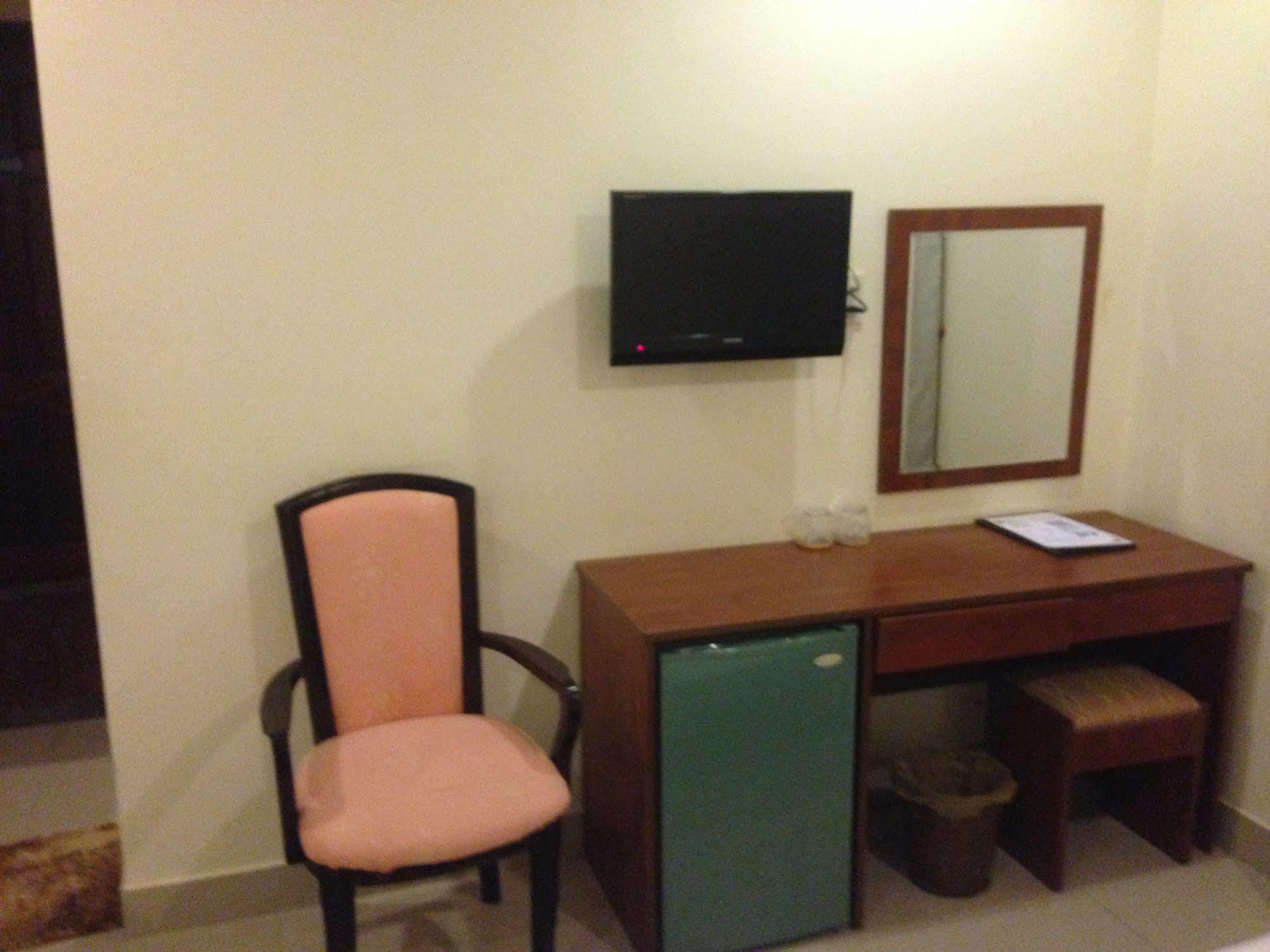Golden Star Hotel Хюэ Экстерьер фото
