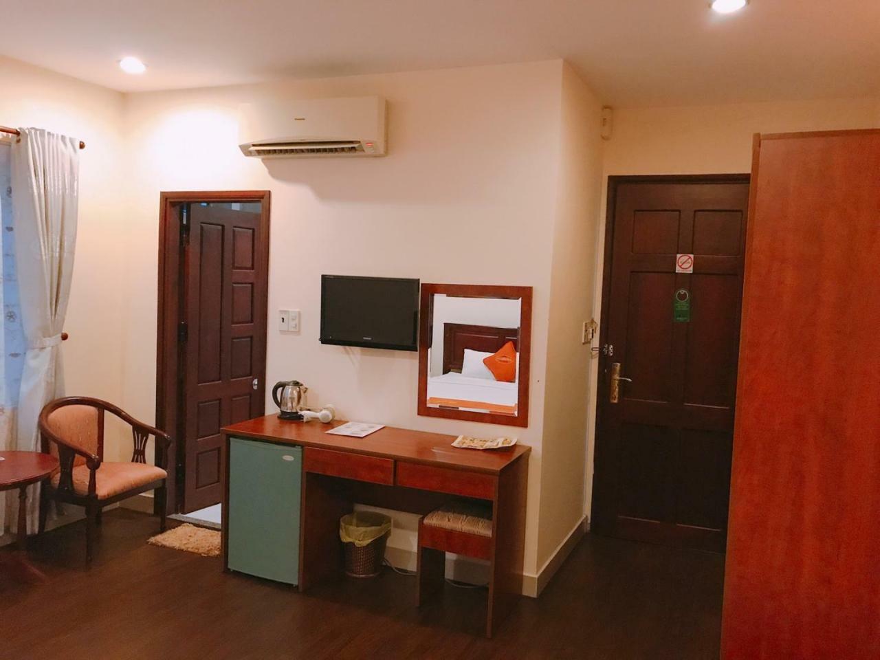 Golden Star Hotel Хюэ Экстерьер фото